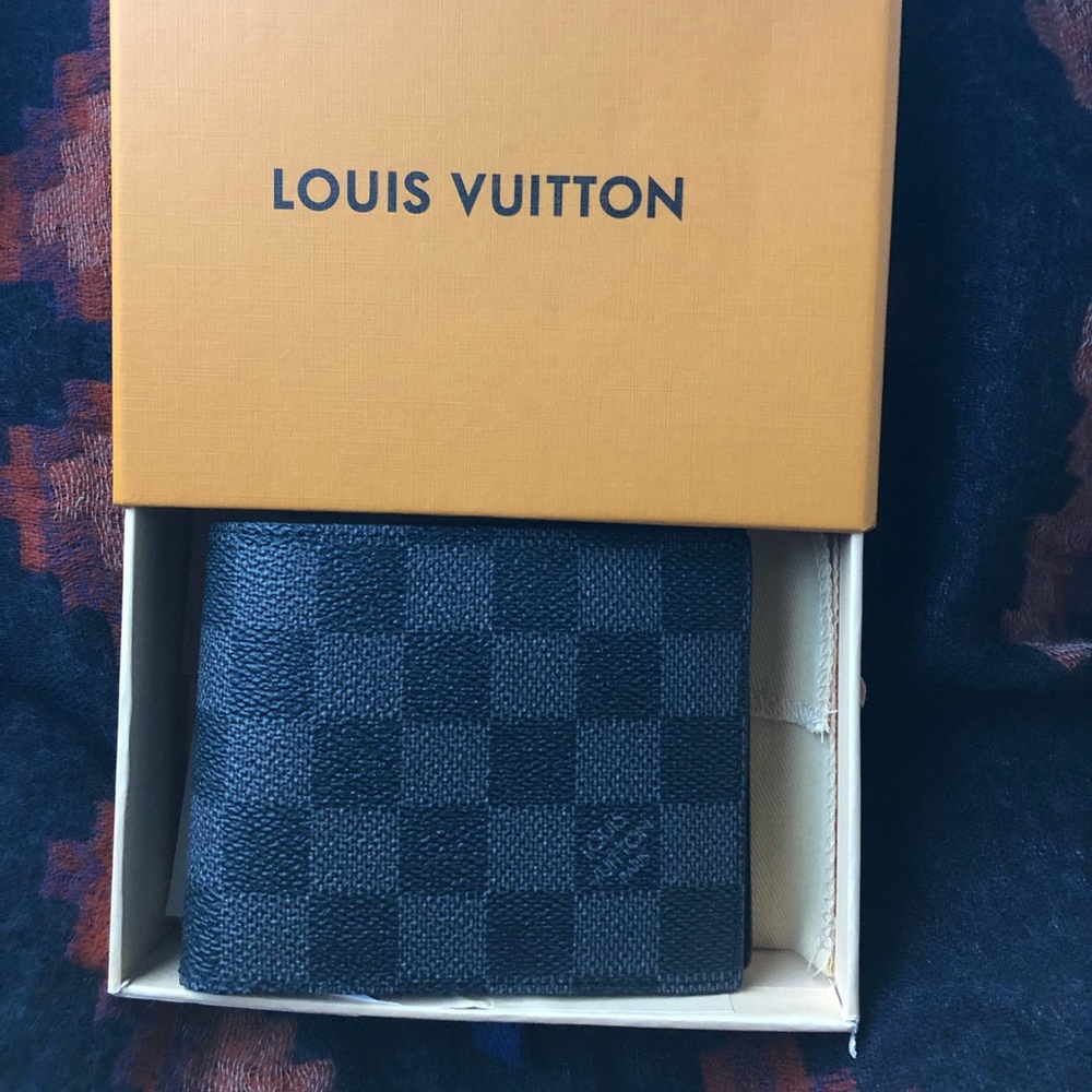 Louis Vuitton Bifold Wallet